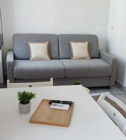 Plein Sud - Moderne Avec Mezzanine- Hyper Centre - Proche Port أنتيب