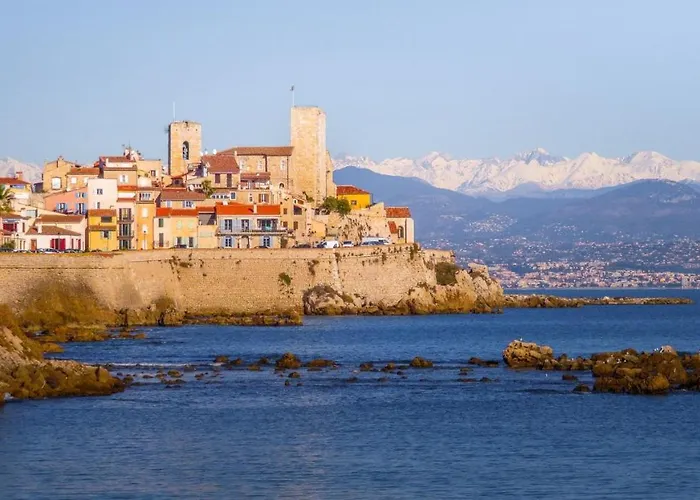 Plein Sud - Moderne Avec Mezzanine- Hyper Centre - Proche Port Appartement Antibes