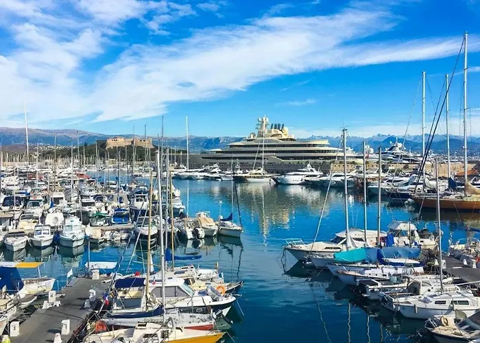 Plein Sud - Moderne Avec Mezzanine- Hyper Centre - Proche Port Appartement Antibes
